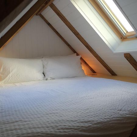 Shepherds Barn West Dean Buitenkant foto