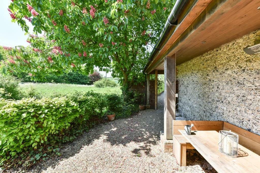 Shepherds Barn West Dean Buitenkant foto
